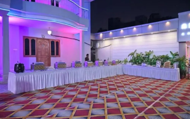 Hotel Evara