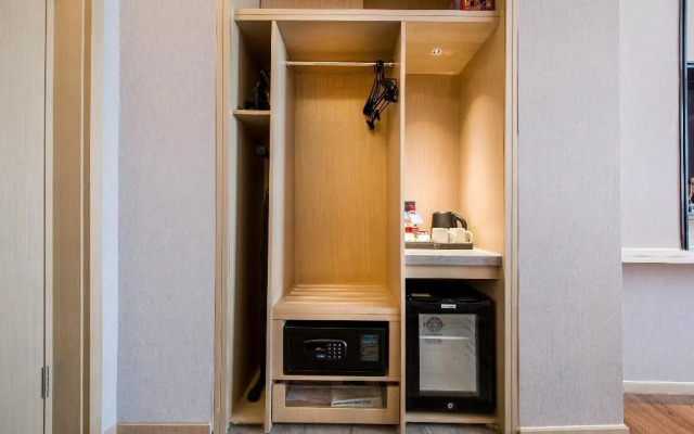 Holiday Inn Express Shenzhen Nanshan by IHG