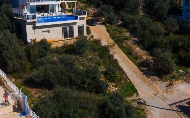 Villa Waratah