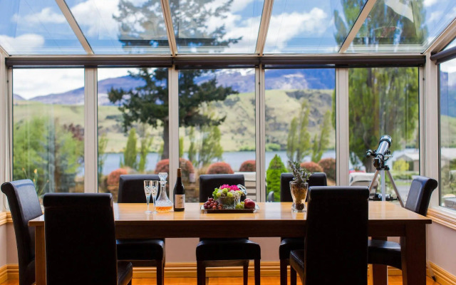 The Shan's Luxury Lodge