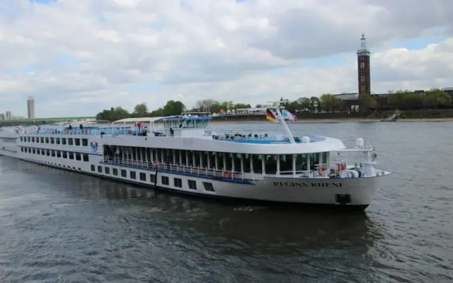 Fairtours Hotelschiff Regina Rheni **** Neuss