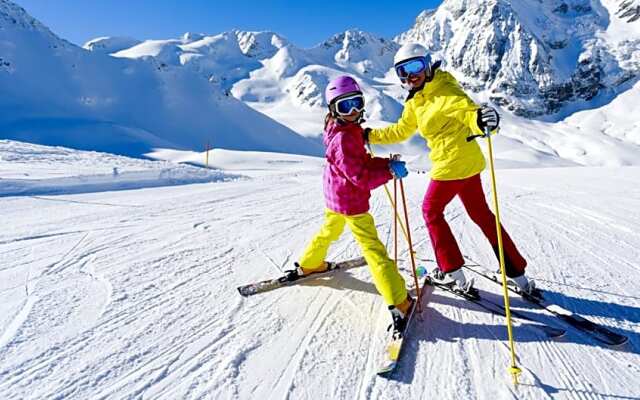 Villa Oleandra Vip Suites with Garden&Swimming Pool