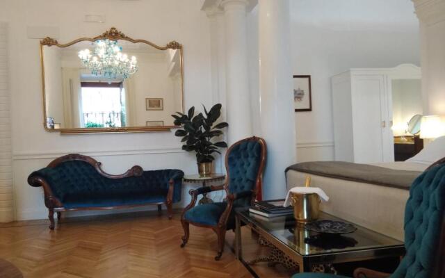 Colosseum Palace Star