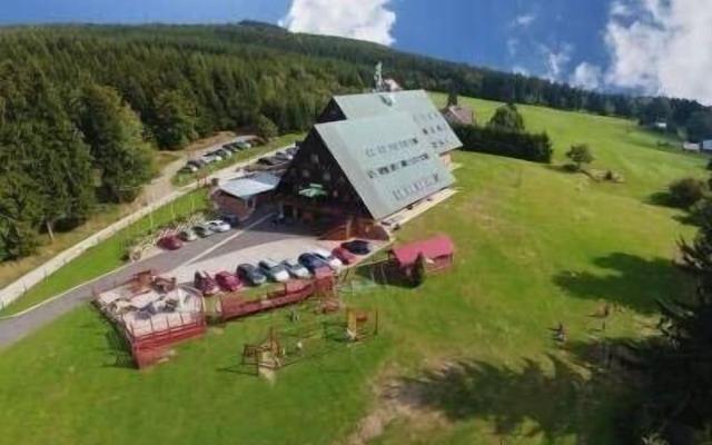 Hotel Žalý