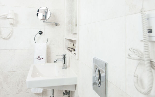 Ayia Marina Suites