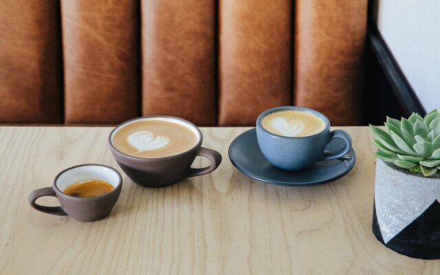 Kimpton Rowan Palm Springs Hotel by IHG