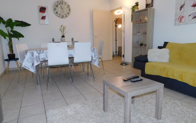 T3 juan rivage prox. plage parking