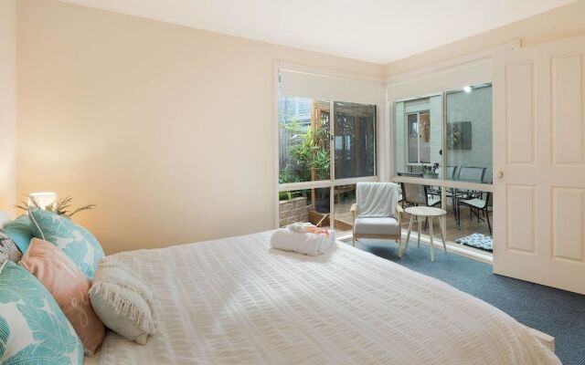 Pelican Lake Holiday House