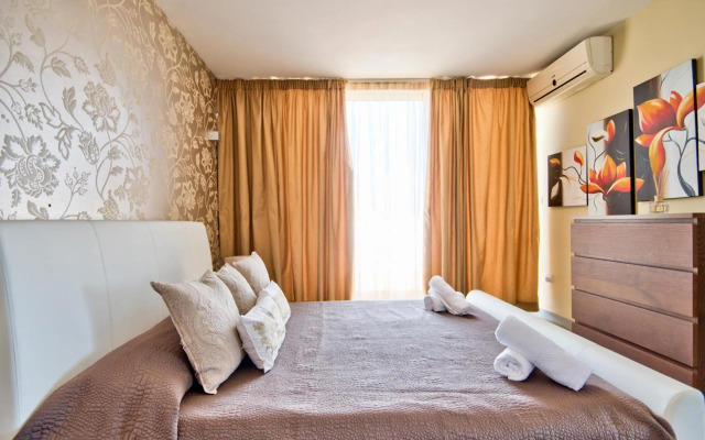 Magnificent Seafront 2-bedroom Sliema penthouse