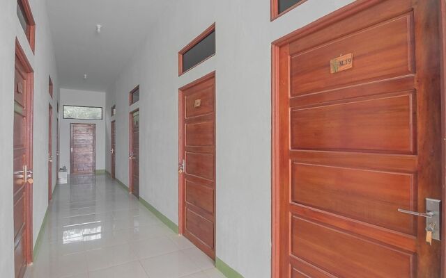 RedDoorz near RS Harapan Bersama