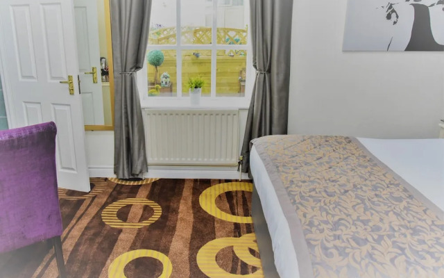 Derby House Hotel