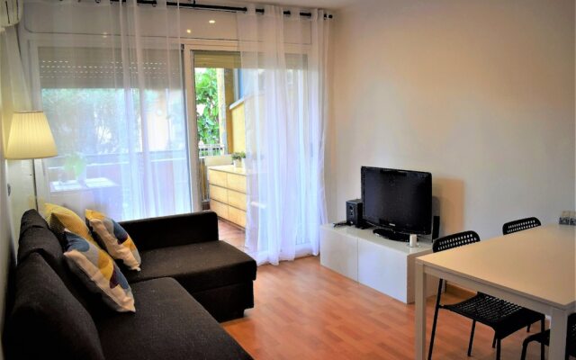 Caravel Be my Guest Castelldefels