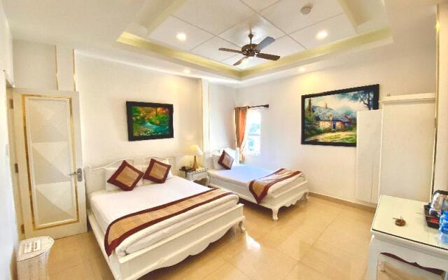 Tulip Hotel 1