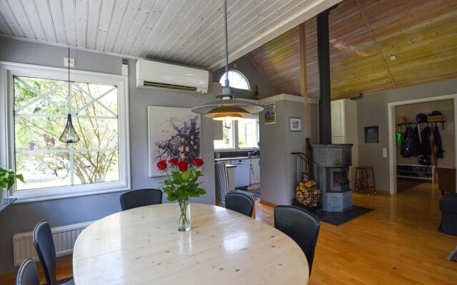 Amazing Home in Uddevalla With 6 Bedrooms, Sauna and Wifi