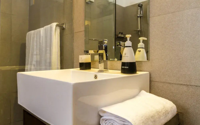 T&V Boutique Gower Apartments
