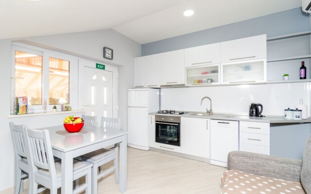 Apartments Donita