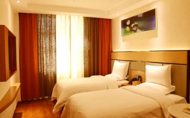 GreenTree Inn West Prefecture Golmud Pedestrian Street Business Hotel