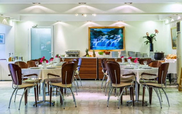 Elinotel Polis Hotel