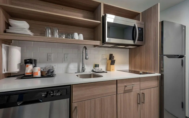 MainStay Suites