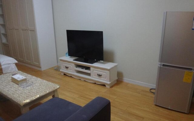 Dalian Mingrui Zuoan Classic Fashion Apartment