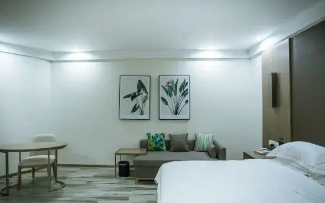 Sea Cadence Hotel