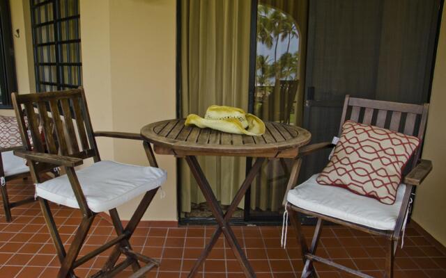 Seaclusions Lookout  Front Beach Condo with AMAZING View (CB227)