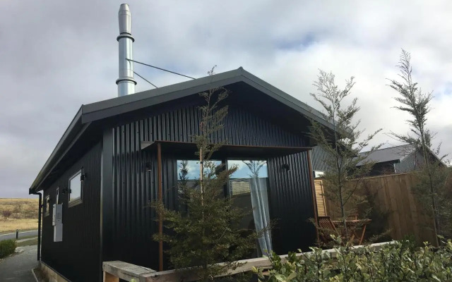 Skylight House with Stunning Outdoor Bath