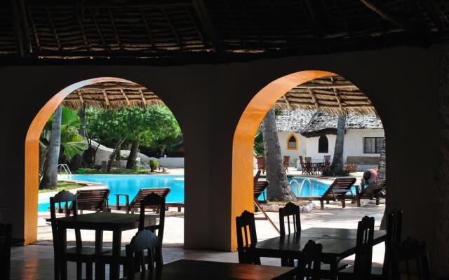 Coral Reef Beach Resort