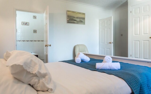 The Old Orchard - 3 Bedroom - Lamphey