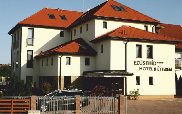 Ezüsthíd Hotel