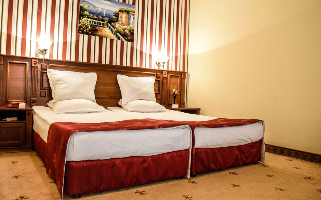 Hotel Karolina