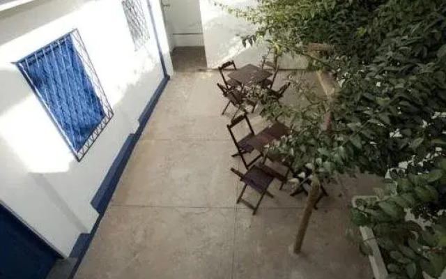 Hostel 300