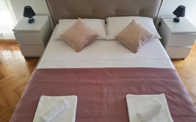T-star, 2-bedroom apartment with magnificent beach view