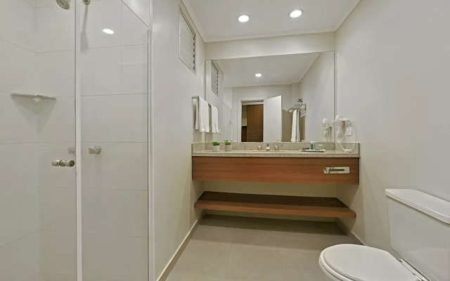 Hotel Deville Curitiba