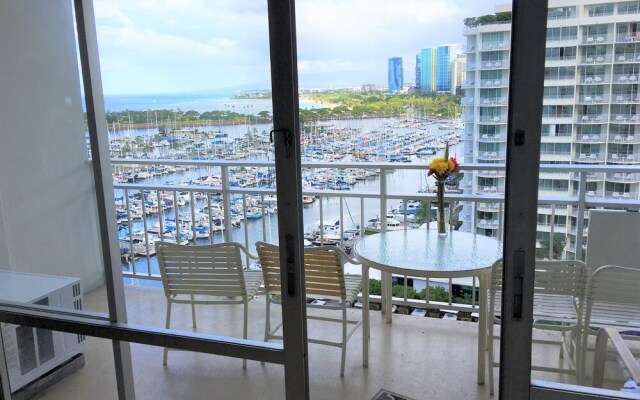 Ilikai by Luana Hawaii Vacation Rentals