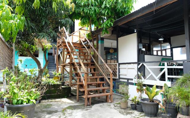 OYO 1853 Guest House D'makmoer