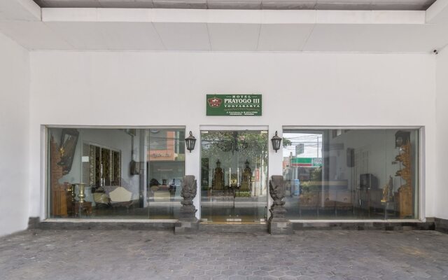 OYO 1412 Hotel Prayogo III Near RS Pratama Yogyakarta