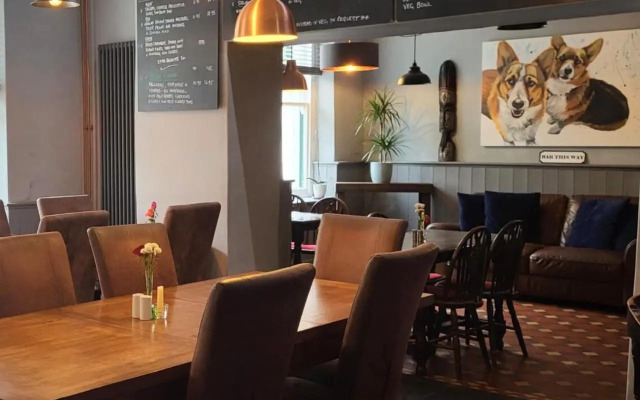 The Fox and Goose