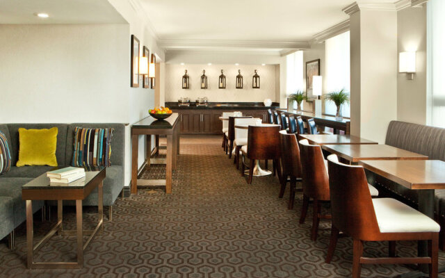 Hilton Kansas City Country Club Plaza