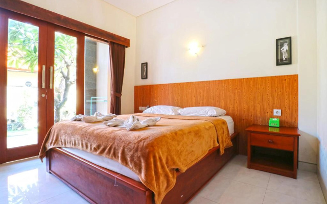 Gora Beach Inn – Guest Rooms – Kuta