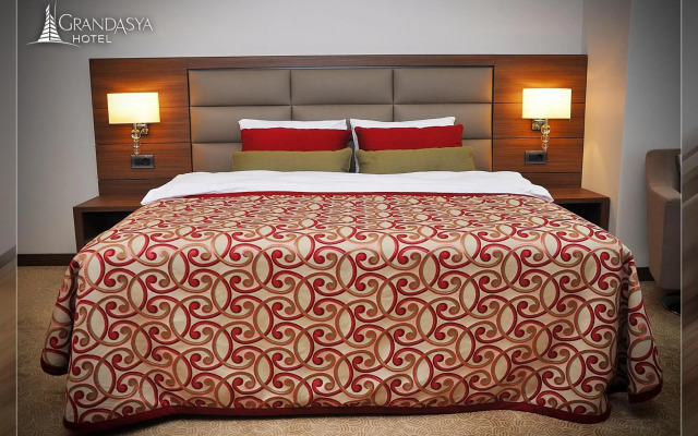 Grand Asya Hotel