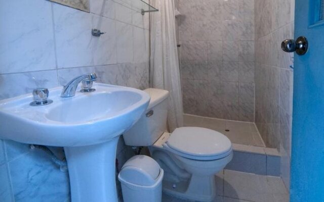 Hostal Suecia I