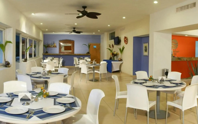 Comfort Inn Puerto Vallarta Golfside & Marina