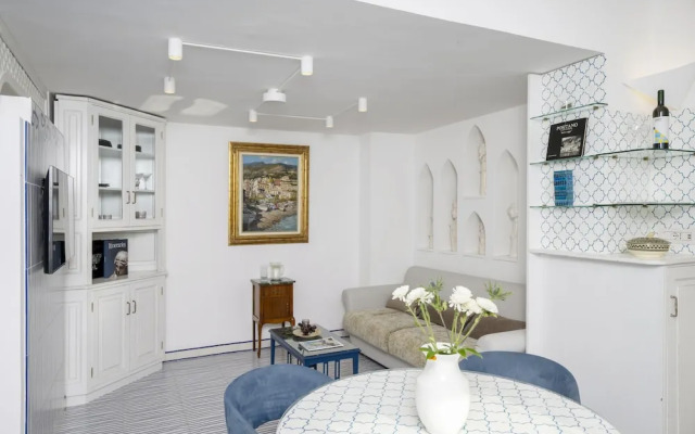 Estate4home - Casetta Arienzo