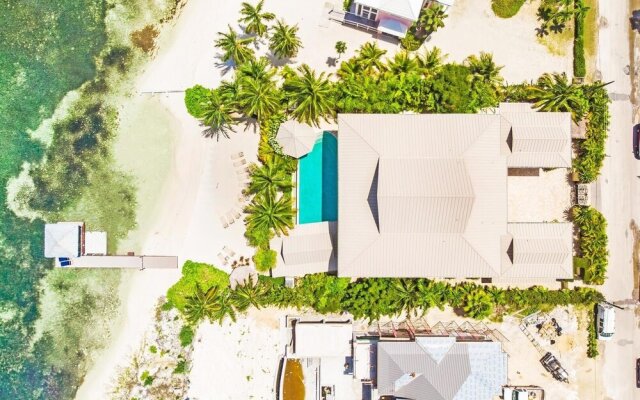 Paradis Sur Mer by Grand Cayman Villas & Condos