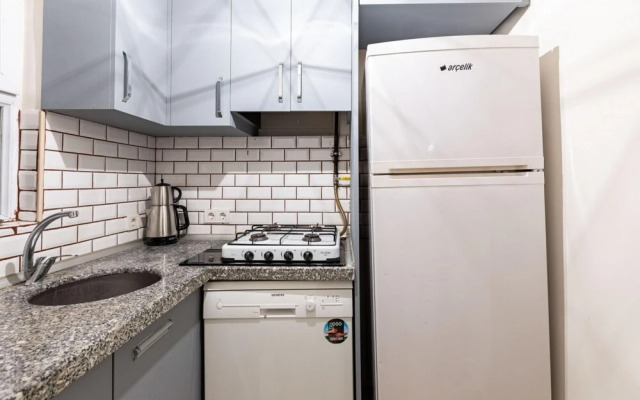 Modern Flat 5-min Walk to Taksim Square in Beyoglu