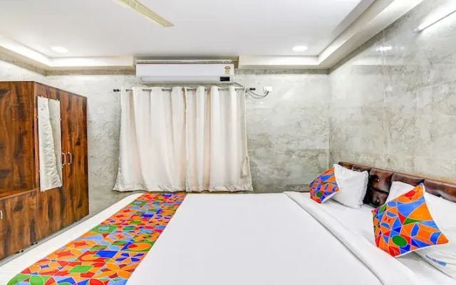 Fabhotel Srinivasa Guest House