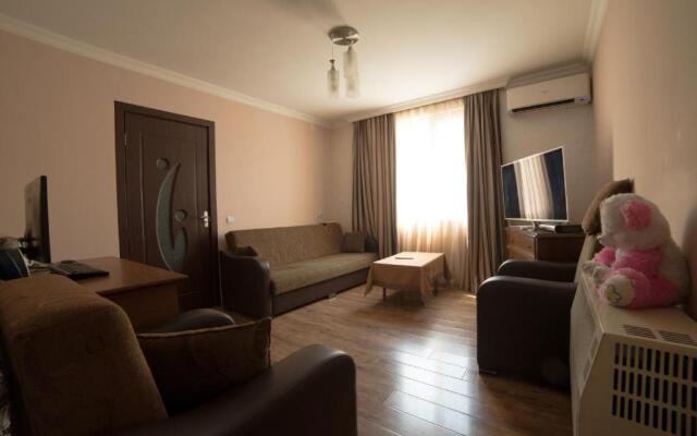Angisa Apartment