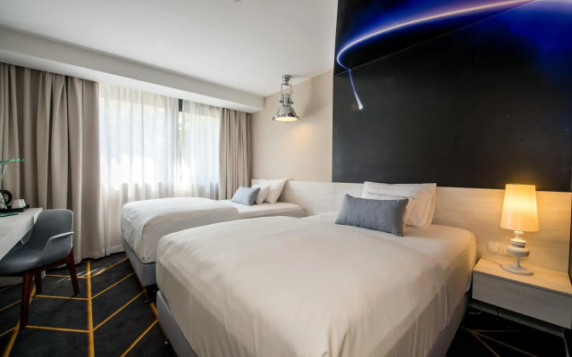 Science Hotel