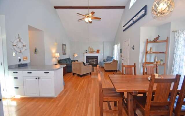 Barge Road 136o9 3 Bedroom Home by RedAwning